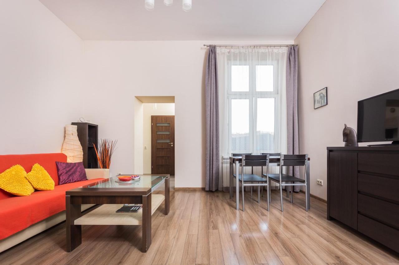 Luxor Apartment Krakow Luaran gambar