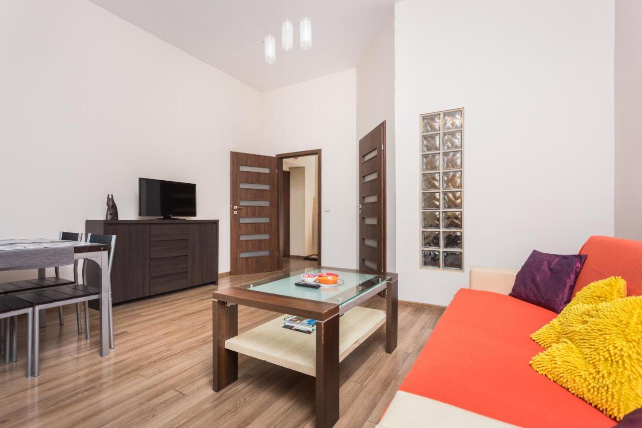 Luxor Apartment Krakow Luaran gambar
